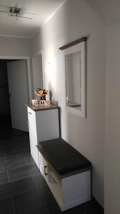 Ferienwohnung Am Freizeitpark Baerenloch Solingen Exterior foto