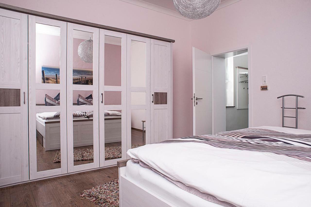 Ferienwohnung Am Freizeitpark Baerenloch Solingen Exterior foto